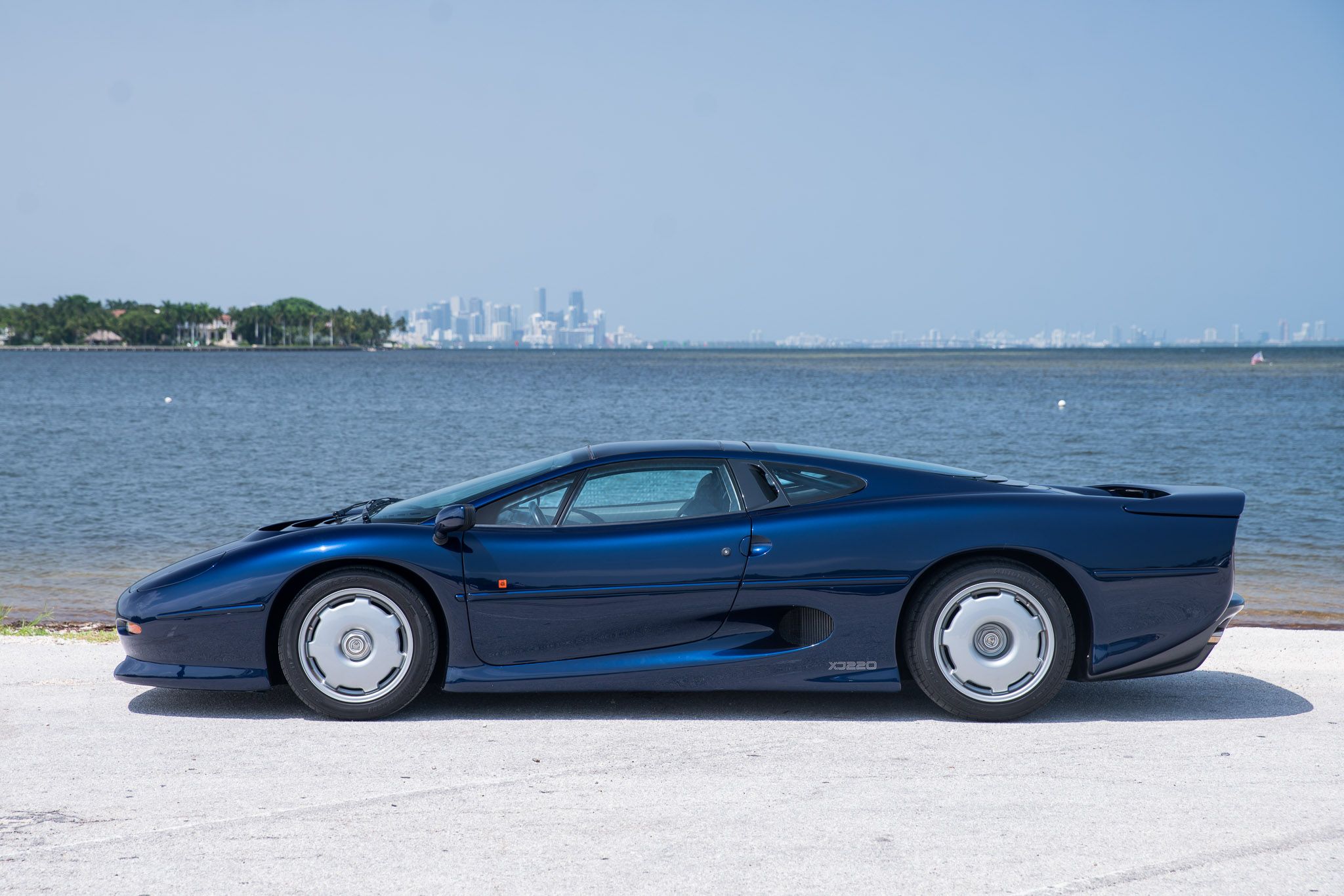 1994 Jaguar XJ220: Sports car that once stood as the fastest production car on the roads.