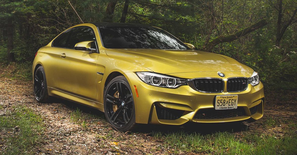 2015 BMW M4 - Front Quarter