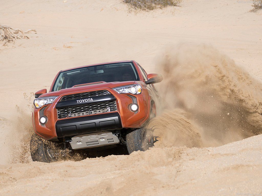 2015 Toyota 4Runner TRD Pro front view