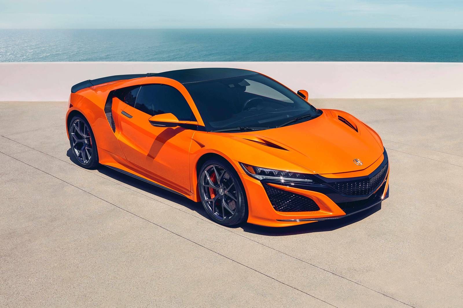 2020 Acura NSX: Sports coupe ready to race.