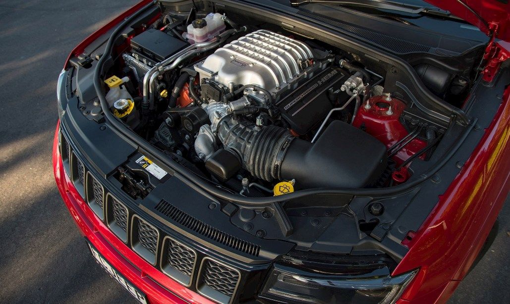 2022-Jeep-Grand-Cherokee-Engine-10