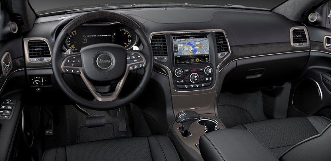 2022-Jeep-Grand-Cherokee-Interior-7