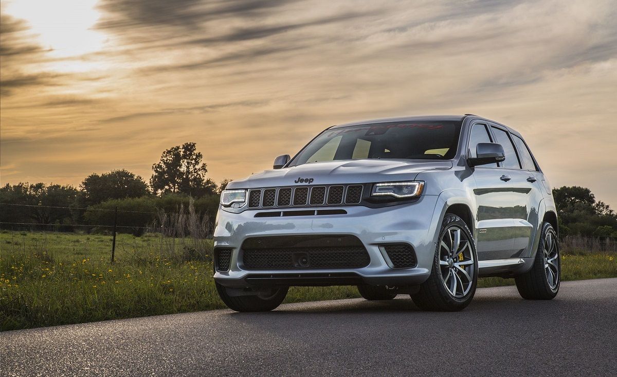 2022-Jeep-Grand-Cherokee-Trackhawk-1