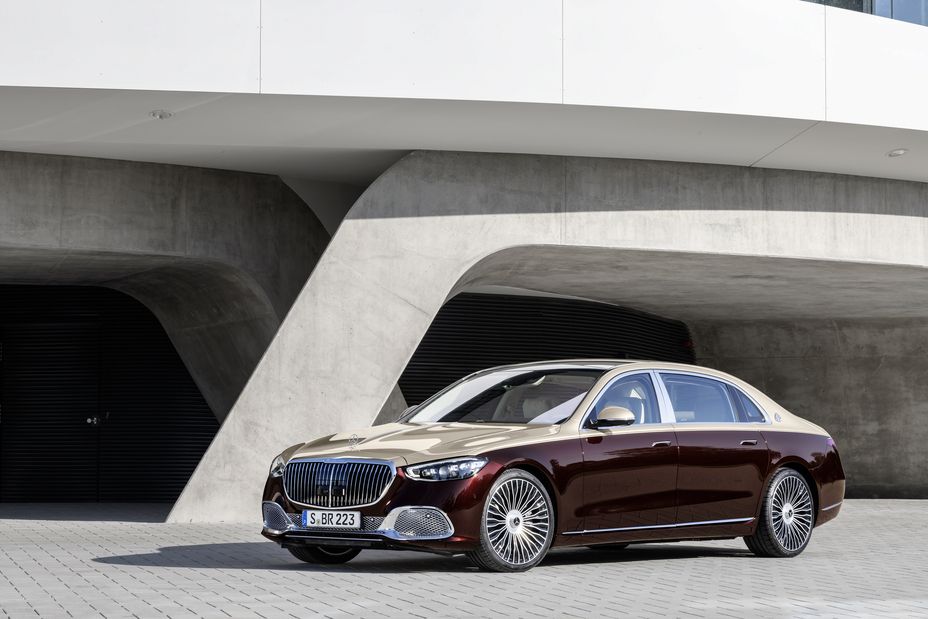 2022 Mercedes-Maybach S-Class Side