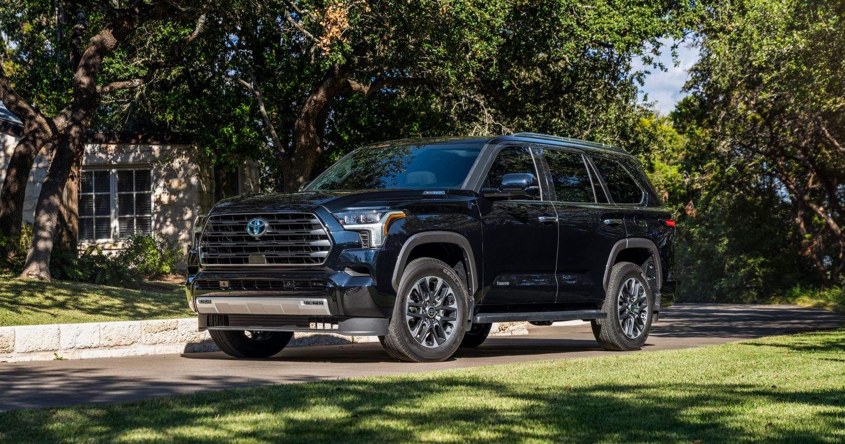 2023 Toyota Sequoia Limited Front Quarter View