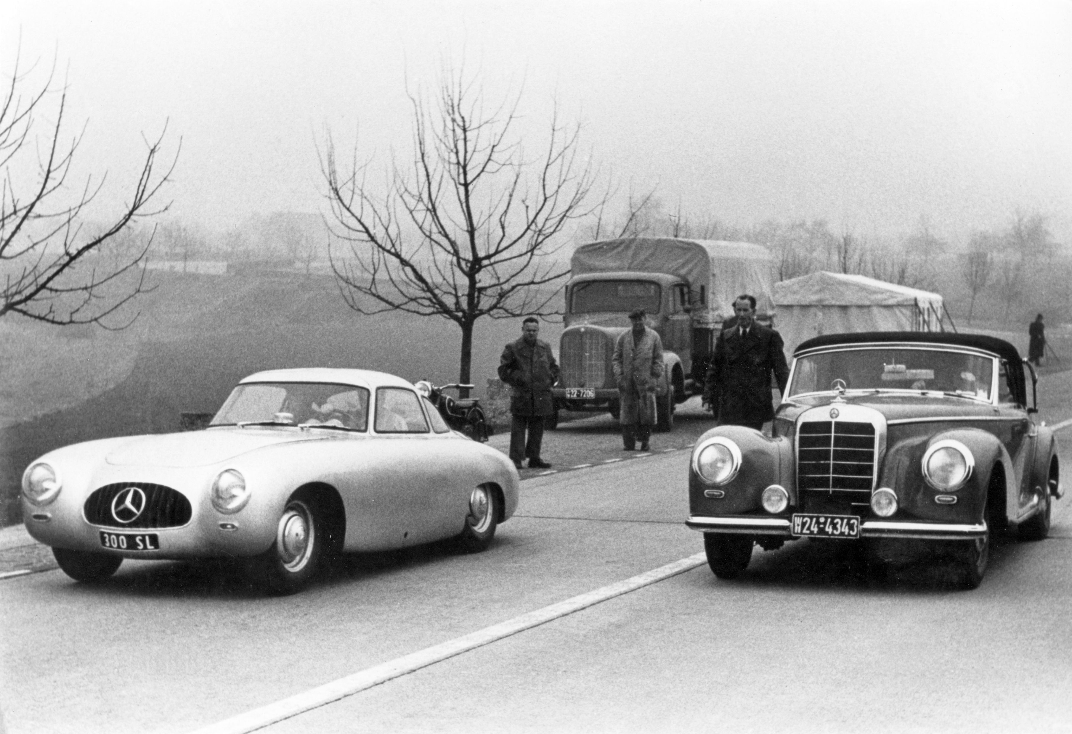 Mercedes-Benz 300 SL racing sports car (W 194) from the year 1952.