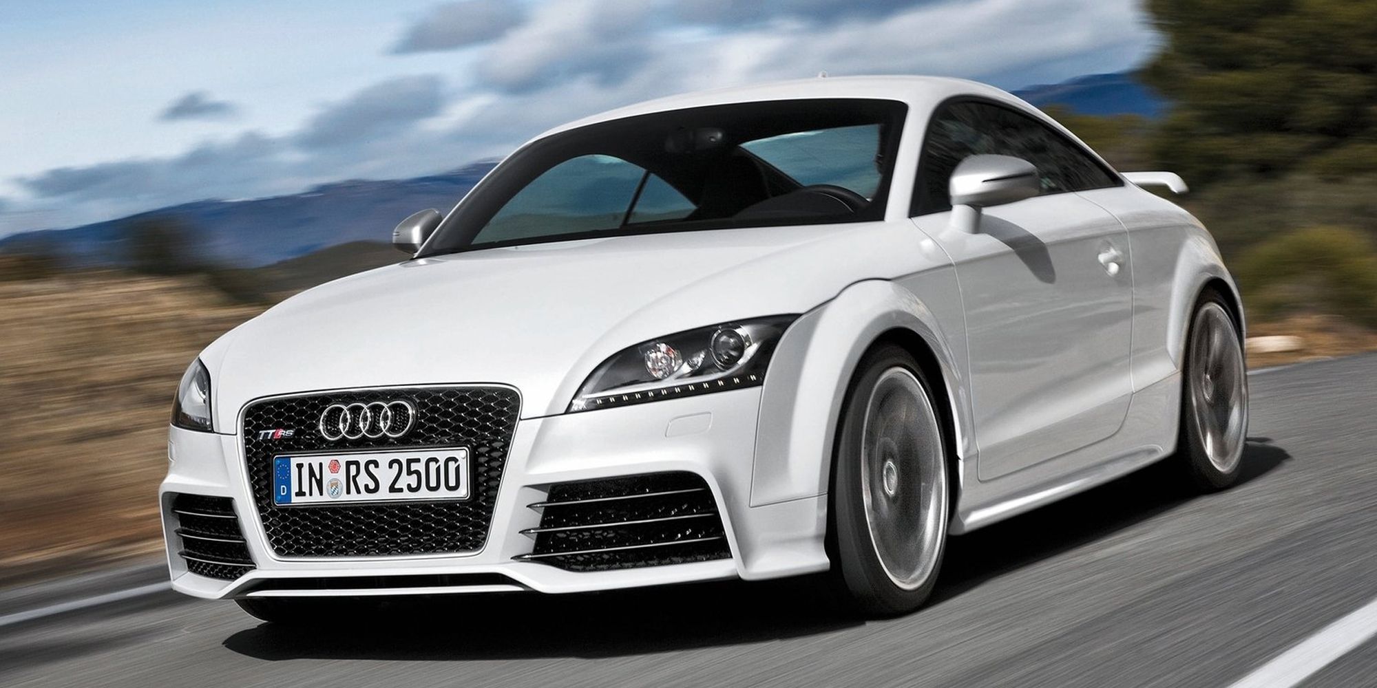 Audi TT white