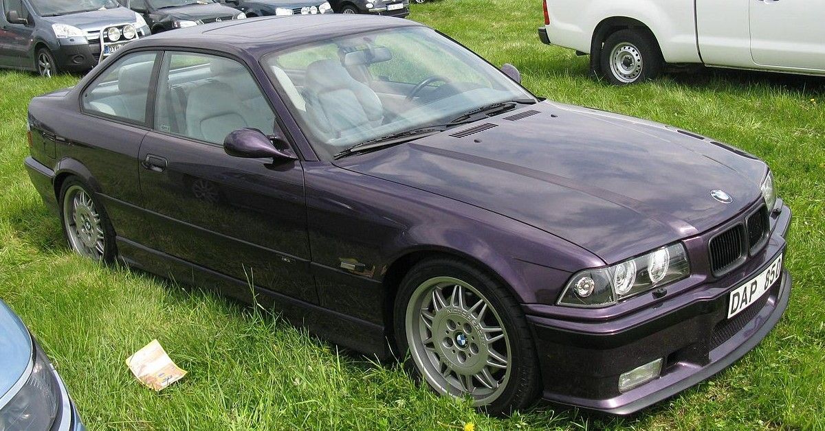 Purple BMW E36 M3