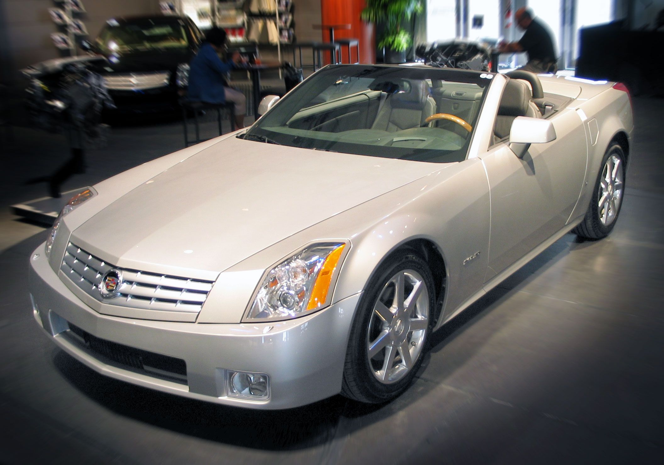 Cadillac-XLR-2006