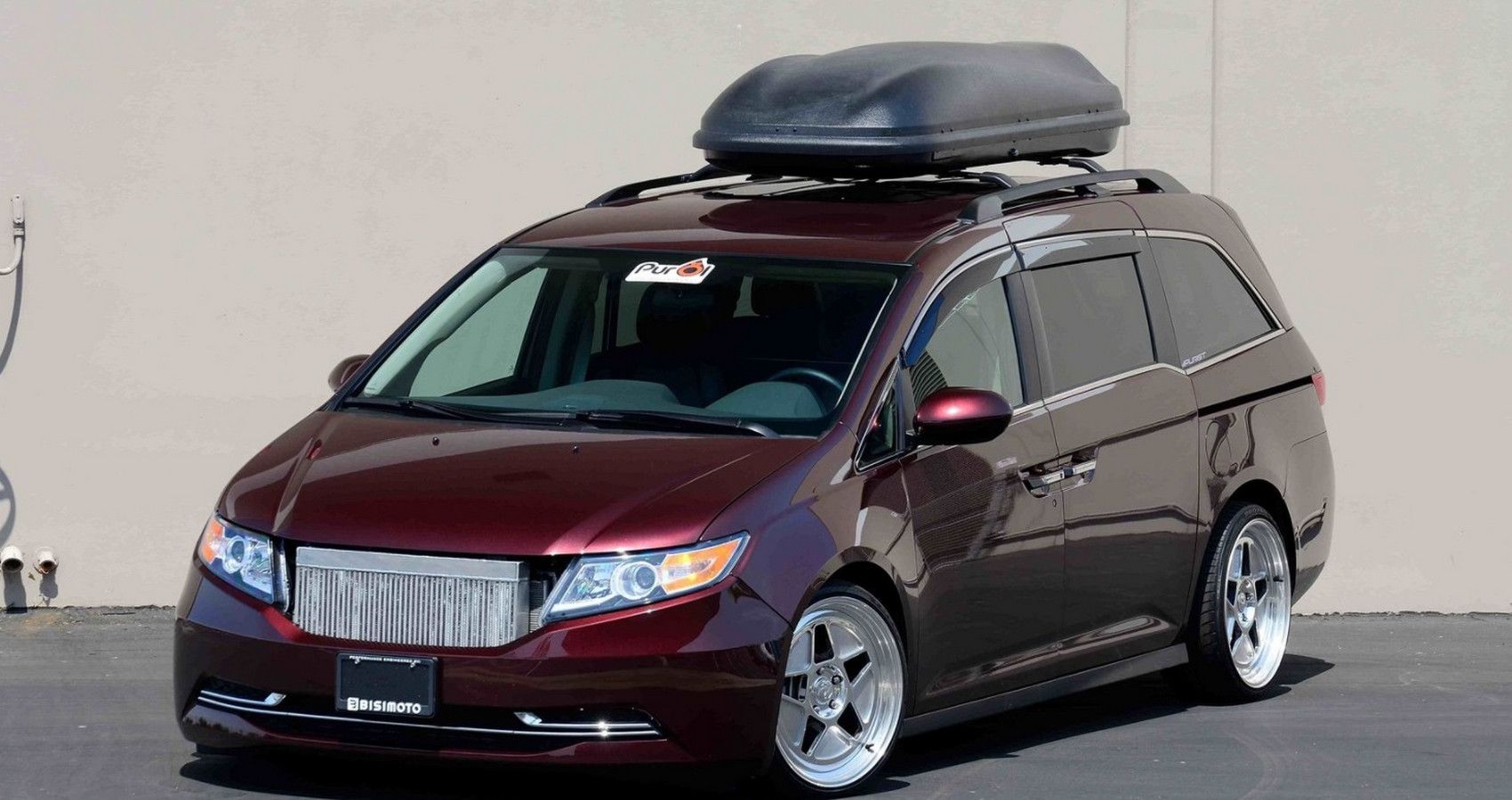 Honda Odyssey - Front