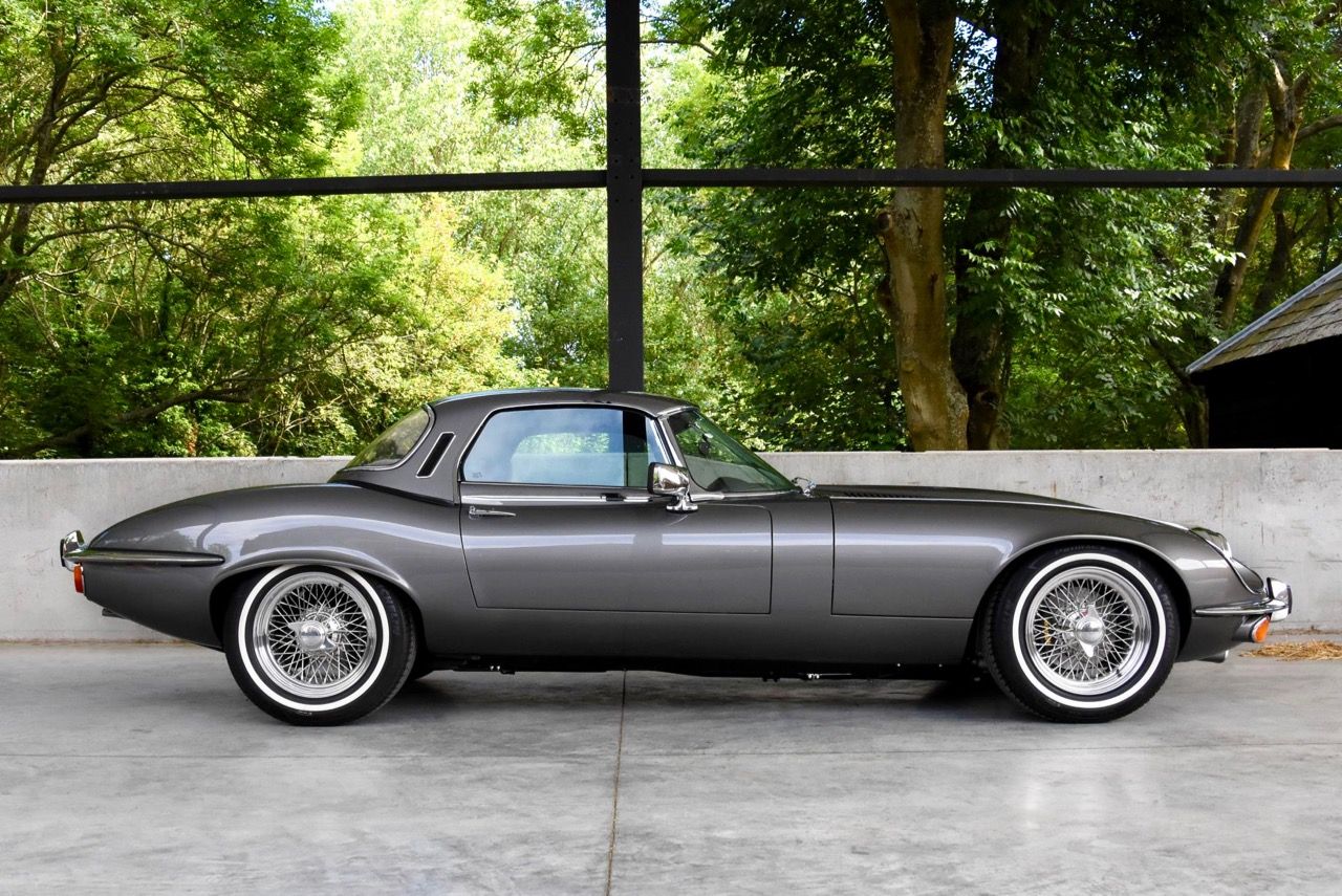 1974 Jaguar Restomod