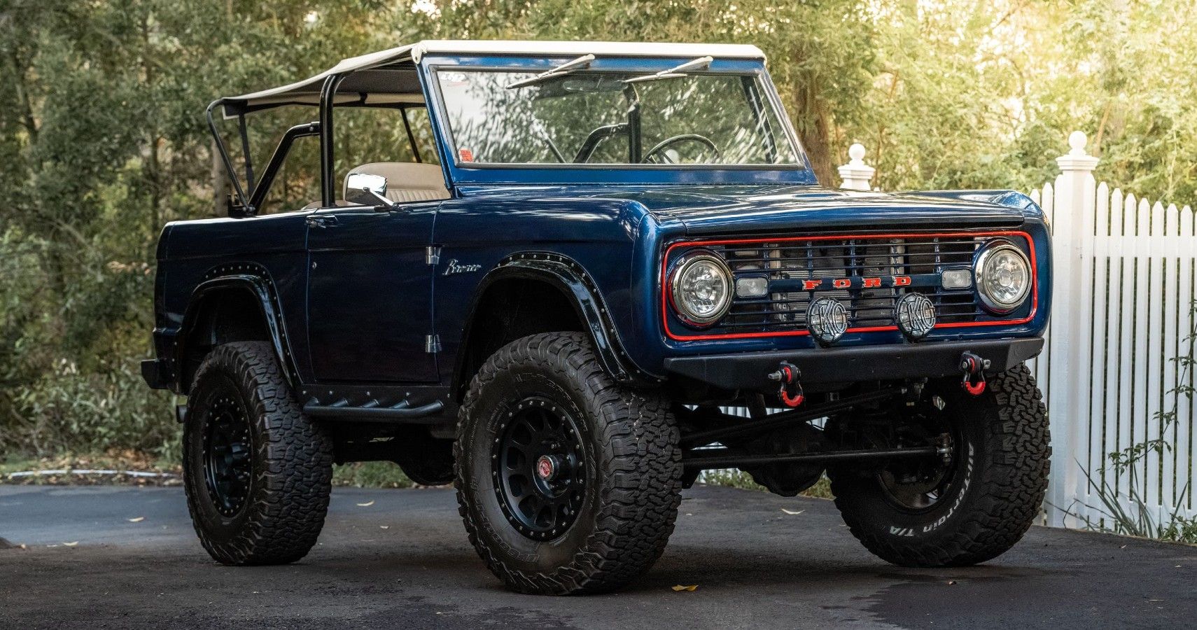 Check Out Jenson Button's Custom Ford Bronco