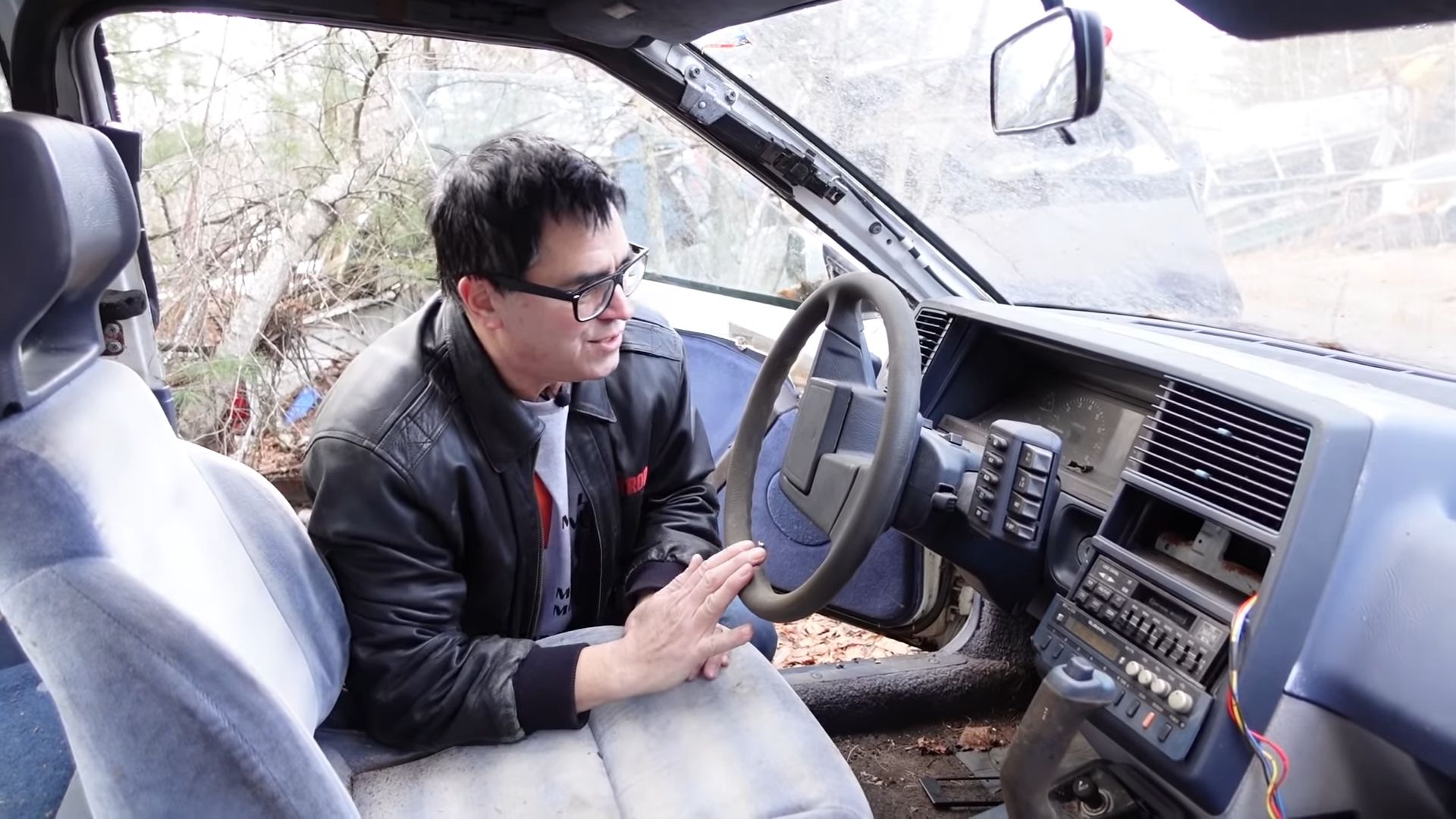 Magnate Subaru XT Junkyard Interior