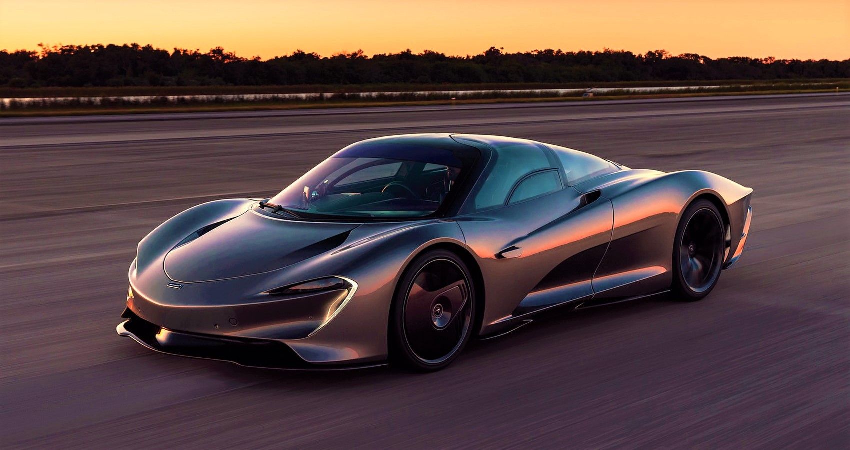 McLaren Speedtail - Front