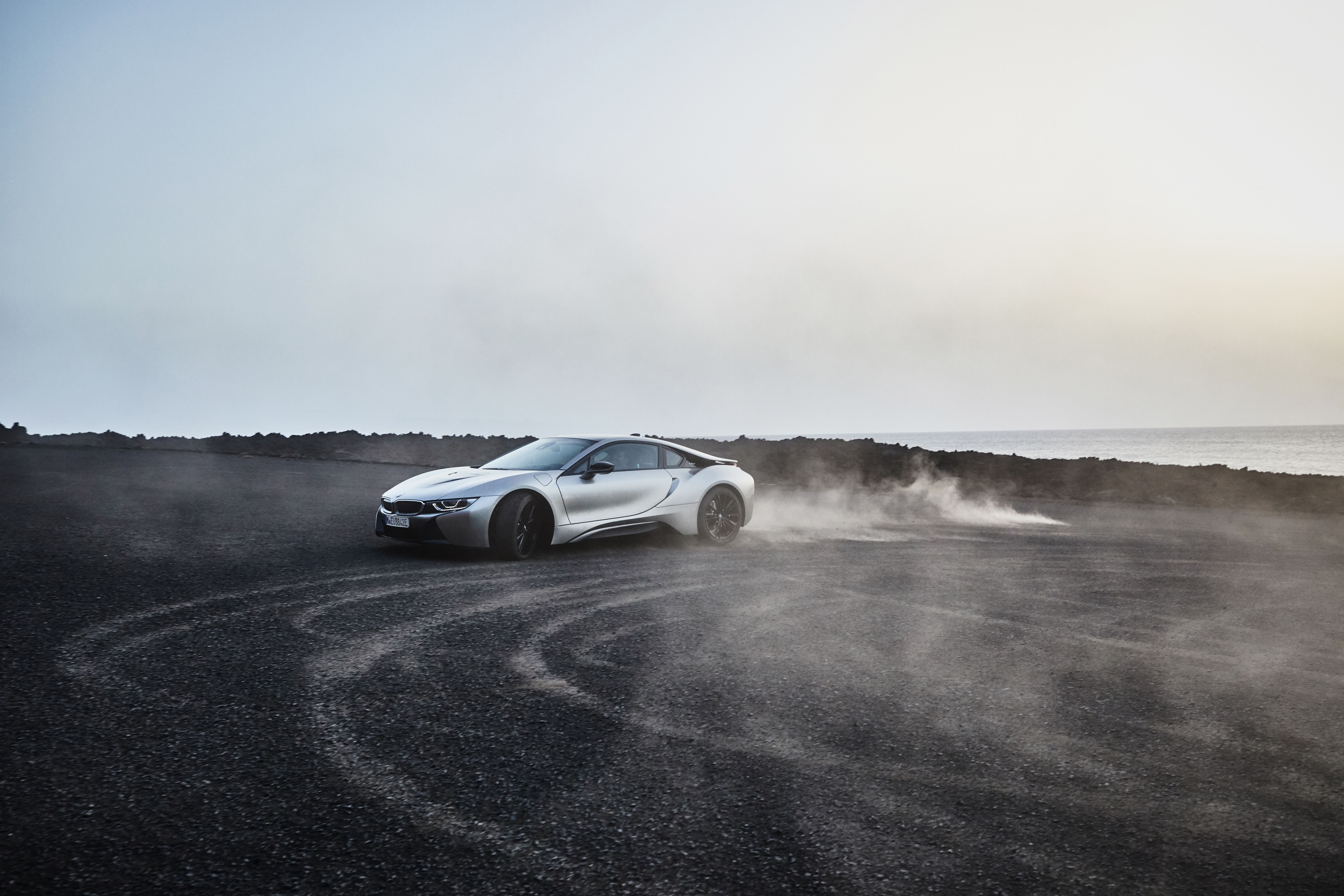 BMW i8 Coupe Silver