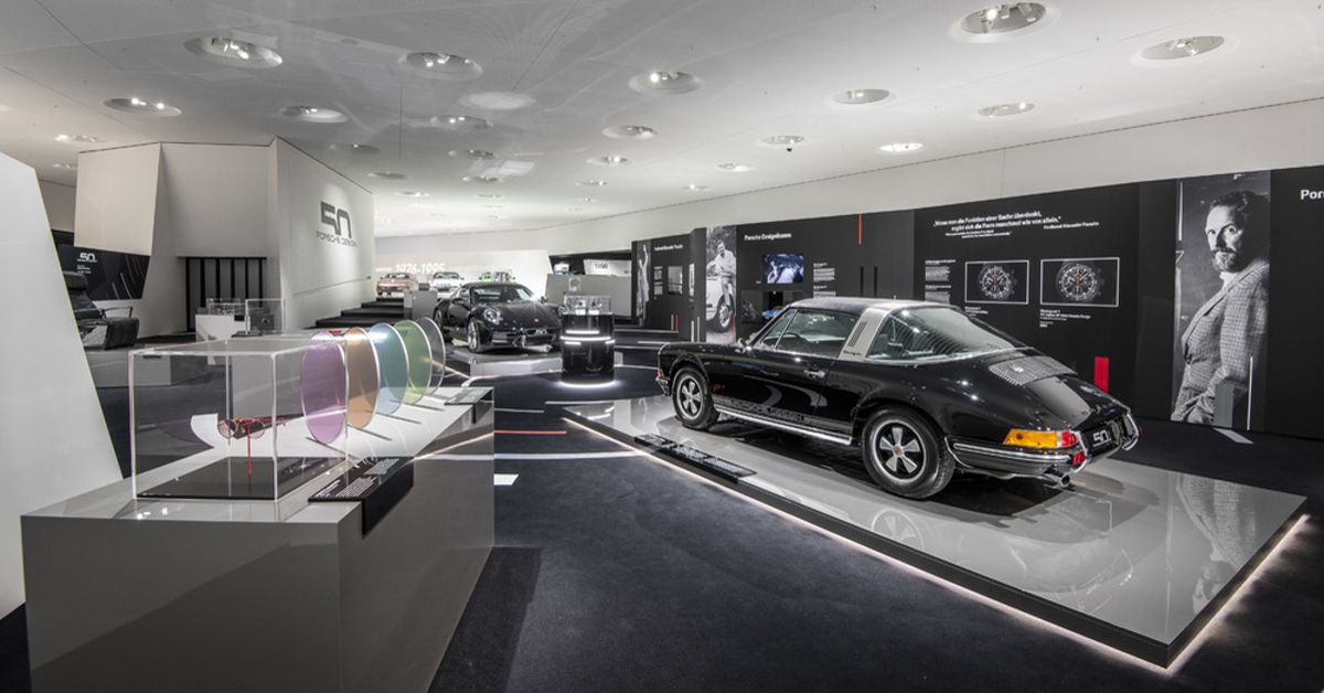 Storen onvoorwaardelijk woonadres A Look Back At 50 Years Of Porsche Design