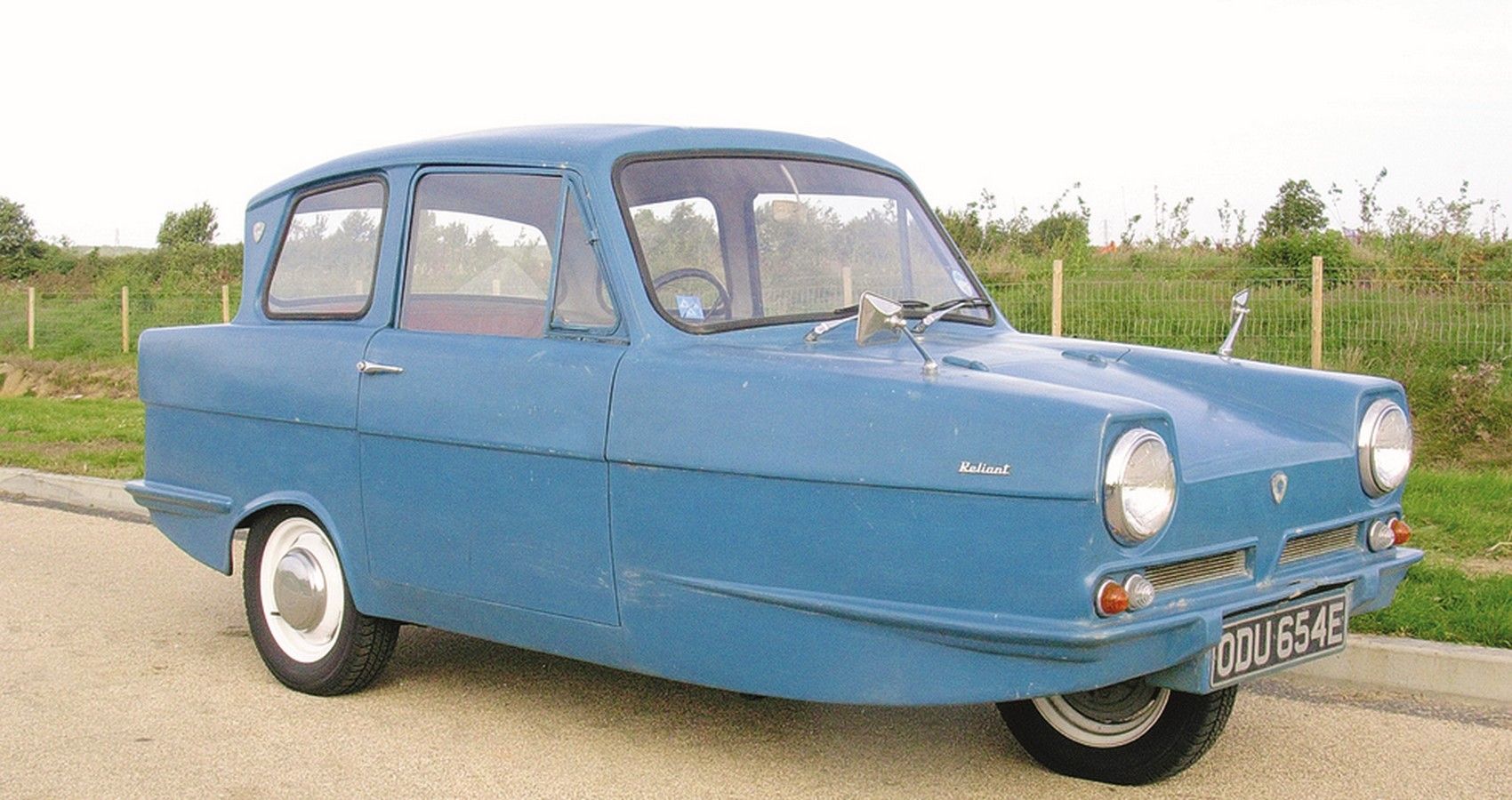 10 Ugliest British Cars Ever Made