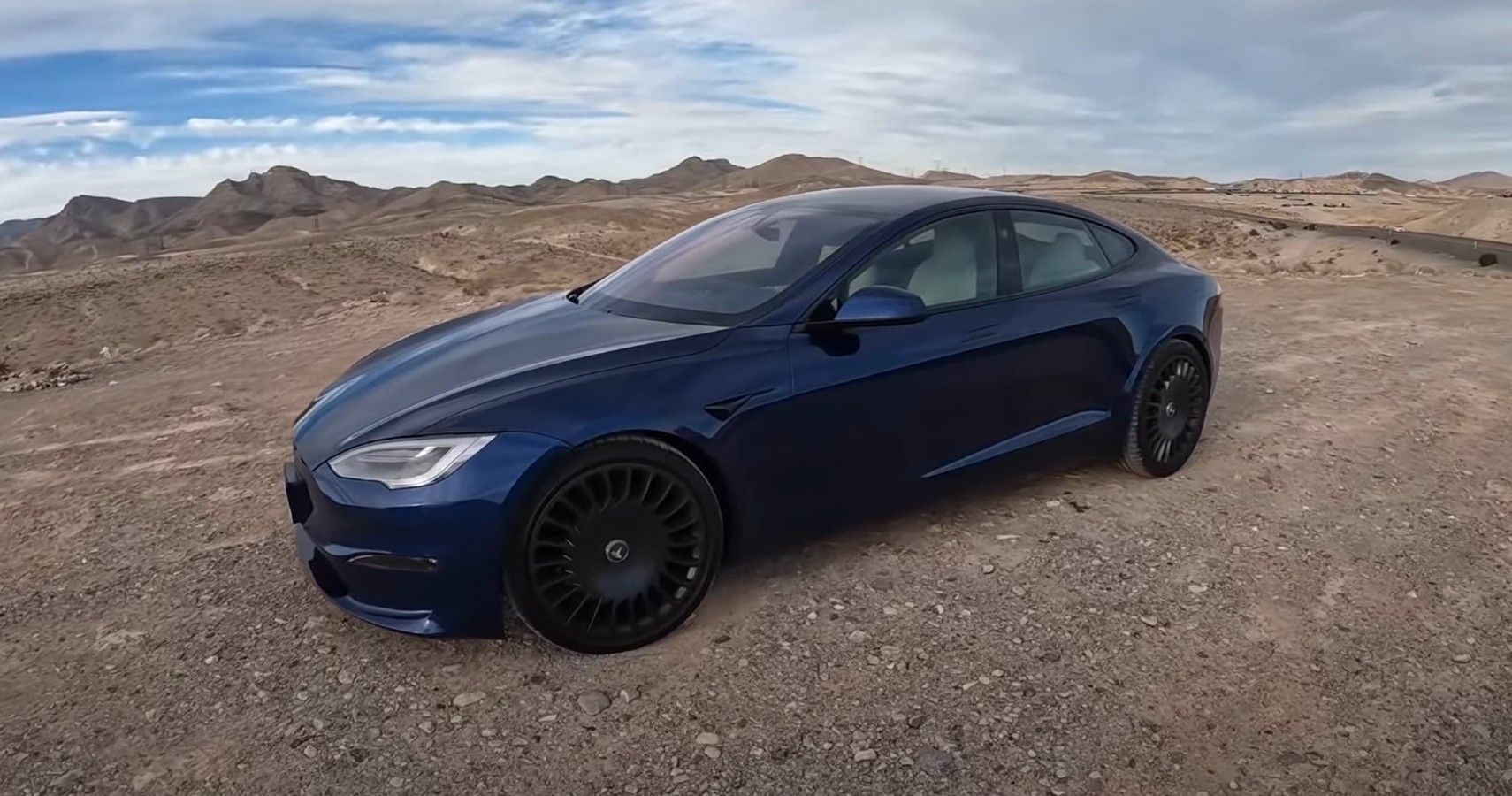 see tesla model s plaid top speed tested new track mode