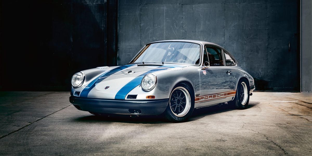 Silver Metallic 1967 Porsche 911 S MagnusWalker