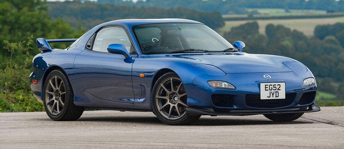 Why-The-Mazda-RX-7-Is-Overrated-feature-via-Motor-Vision