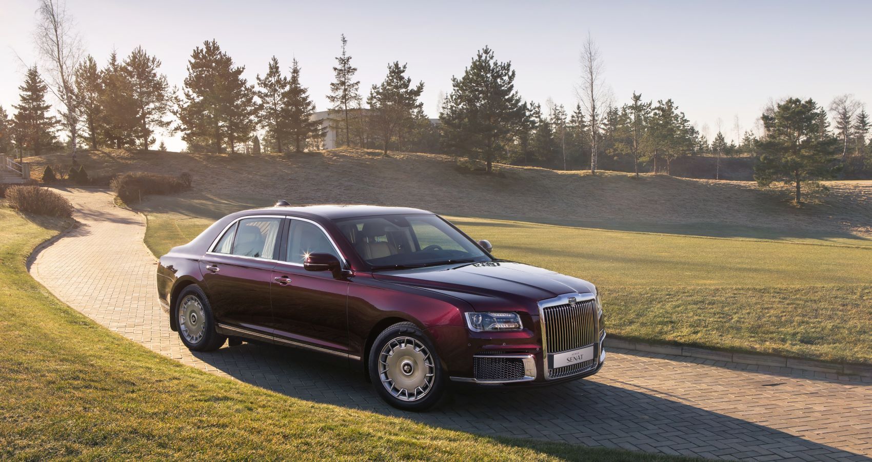 2020 Aurus Senat luxury sedan priced at about $274,000 - Autoblog