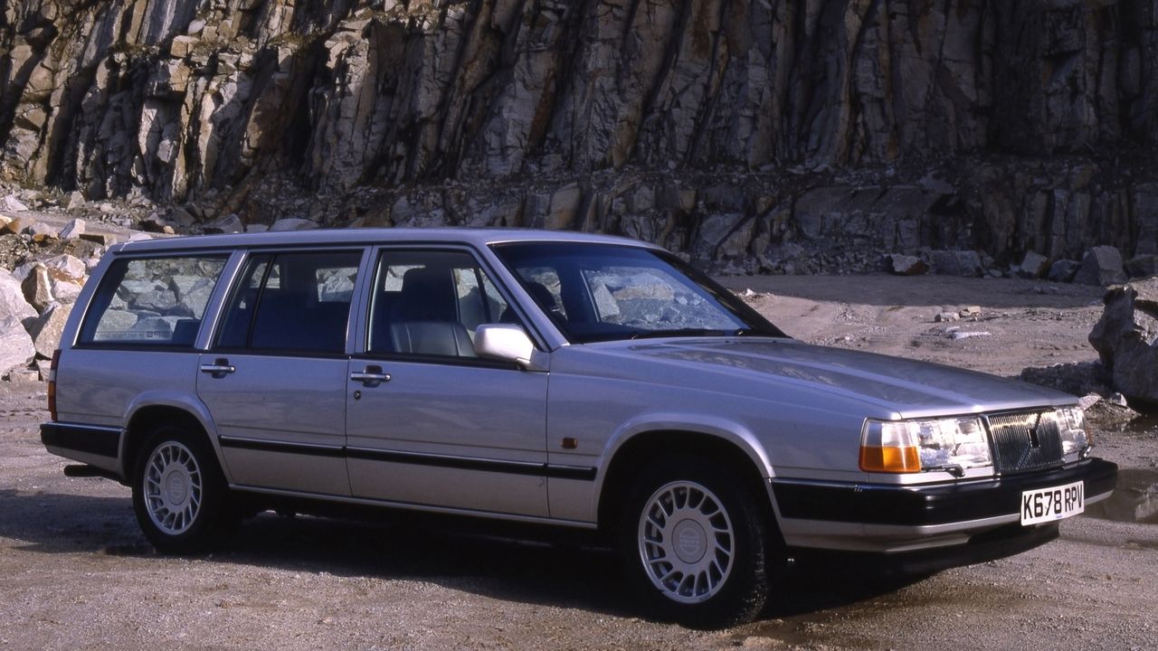 volvo_940_ features