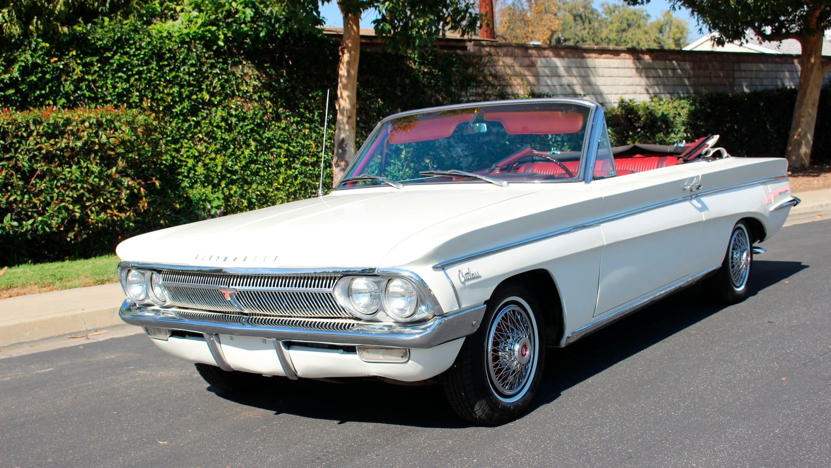 1962 Oldsmobile Cutlass F85: The muscle car that brought the turbocharged engine.