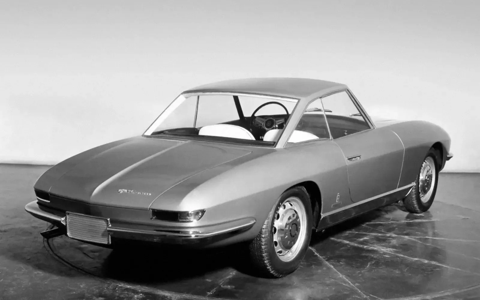 1963-Pininfarina-Alfa-Romeo-2600-Coupe-Speciale-02
