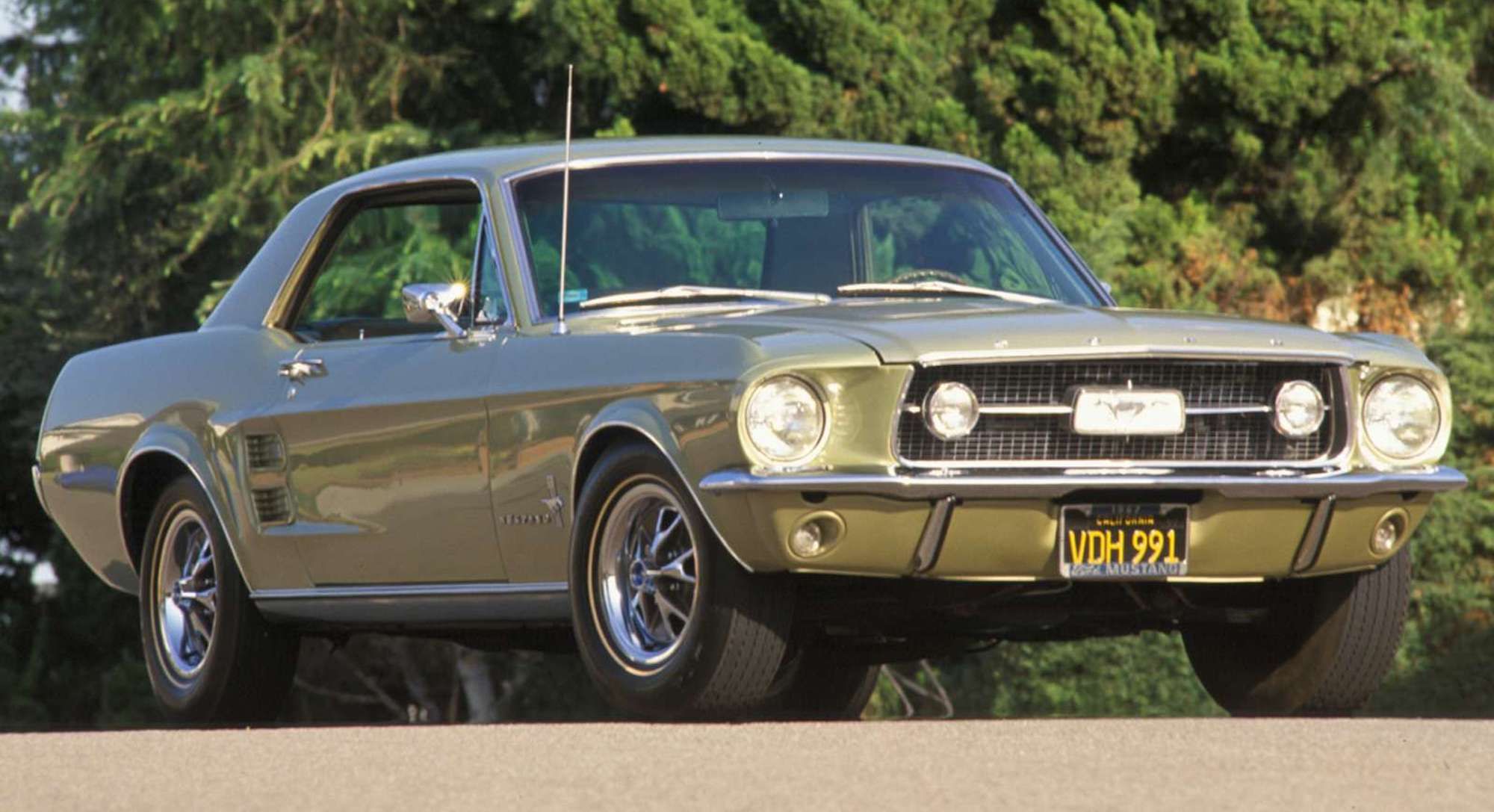 1967 Ford Mustang front third quarter view