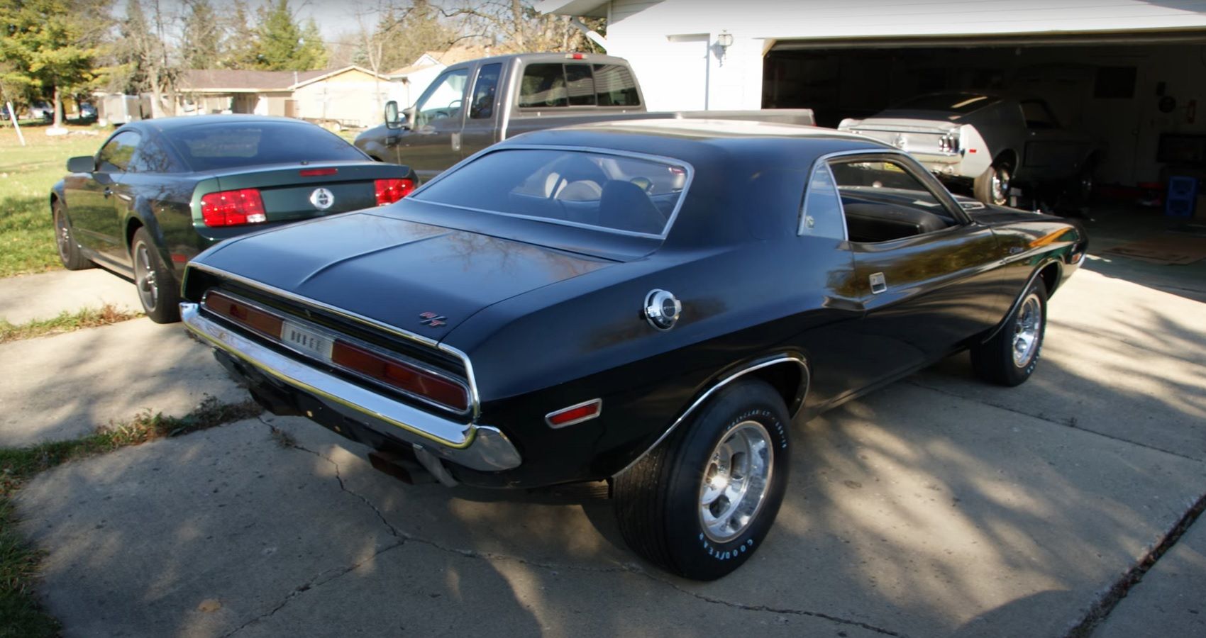 johnny depp dodge challenger