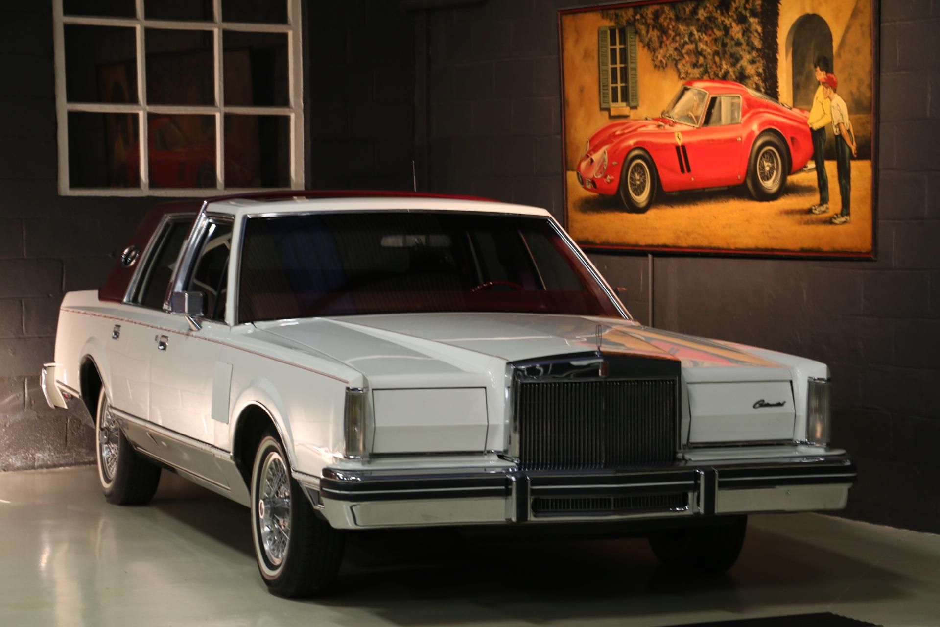 1981-Lincoln-Mark-VI-Continental-Front-View