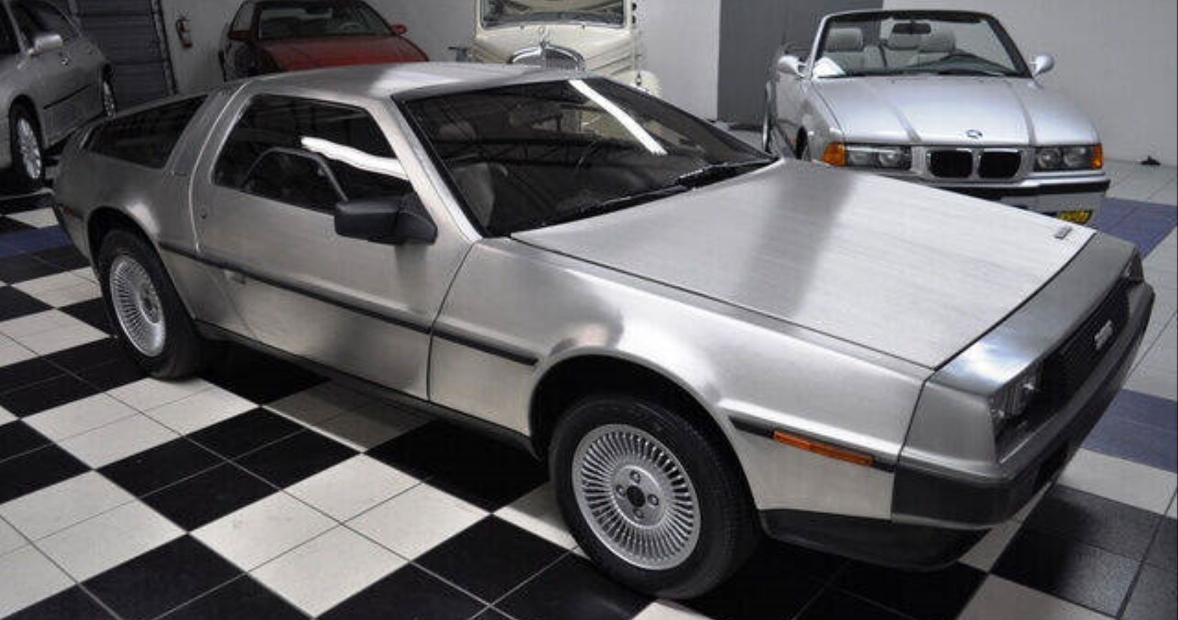 DeLorean DMC12 Stored Since 1986 Saved Itself For The Future