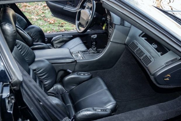 1990 Chevrolet Corvette ZR1 Interior 