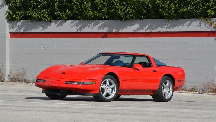 Red 1995 Chevrolet Corvette