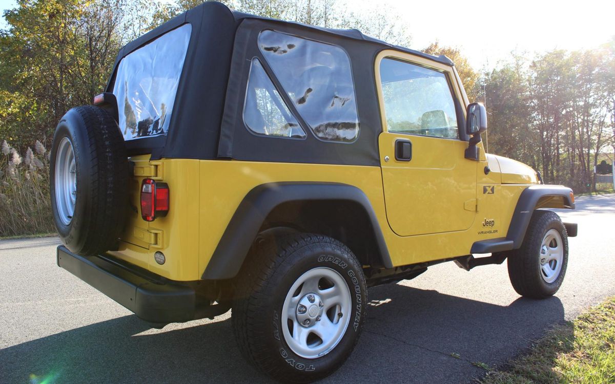 2004 Jeep Wrangler X 5-Speed SUV In Solar Yellow Color