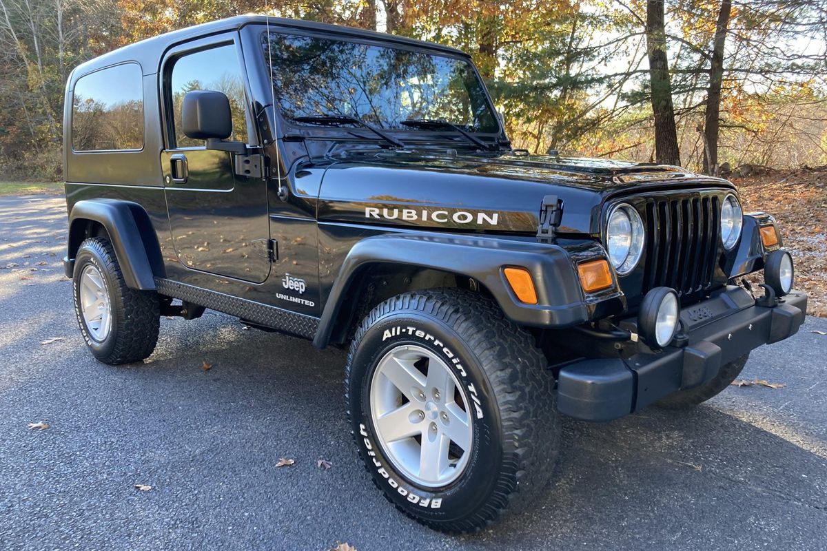 2005 Jeep Wrangler Unlimited Rubicon 6-Speed SUV