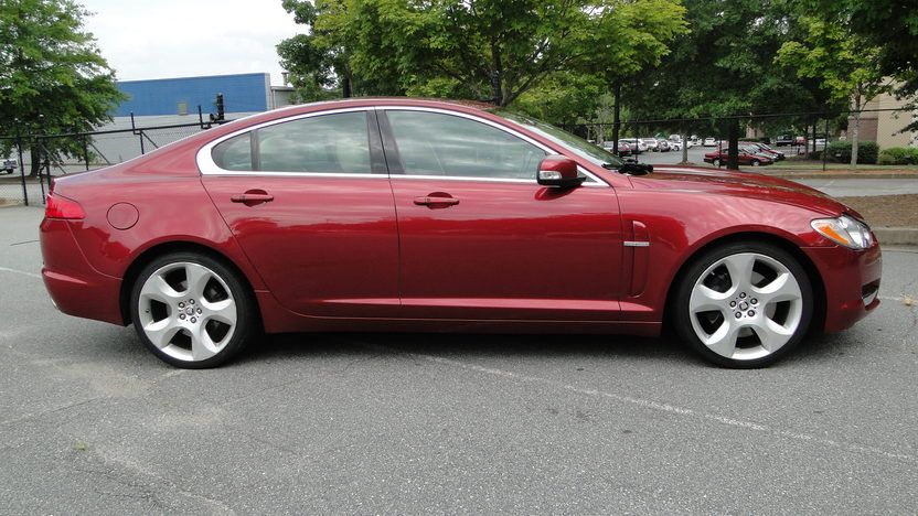Red 2009 Jaguar XF Supercharged