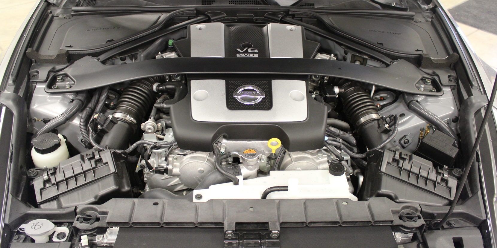 2009 Nissan 370Z Engine 2 Cropped