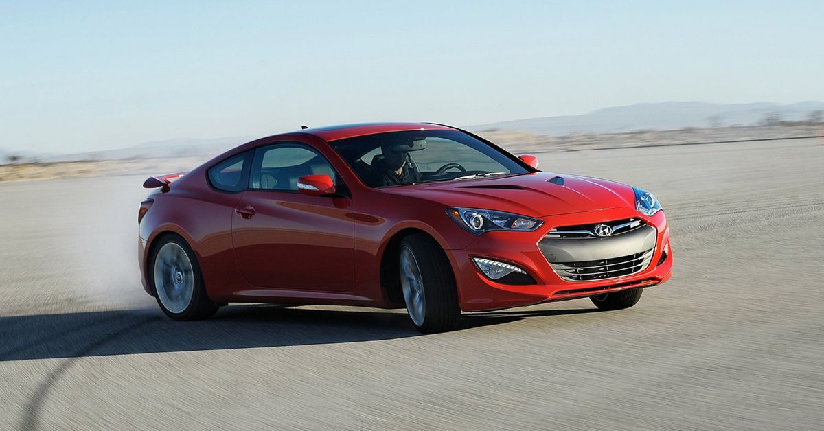 2013 Hyundai Genesis Sports Car 