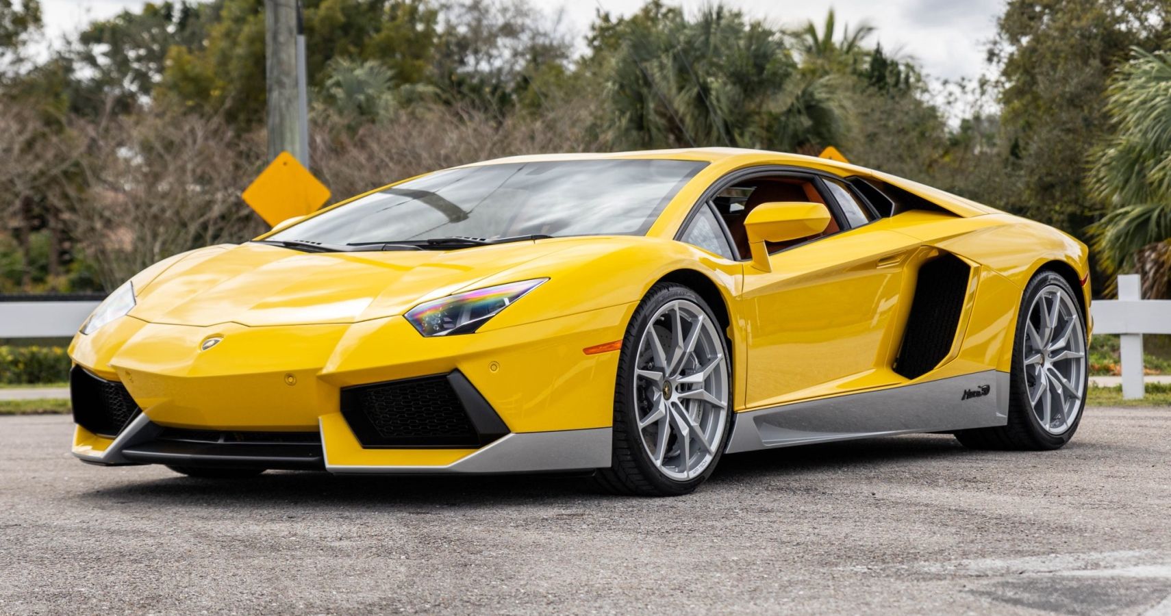 Looking For New Owner Low Mileage 2017 Aventador Miura 50