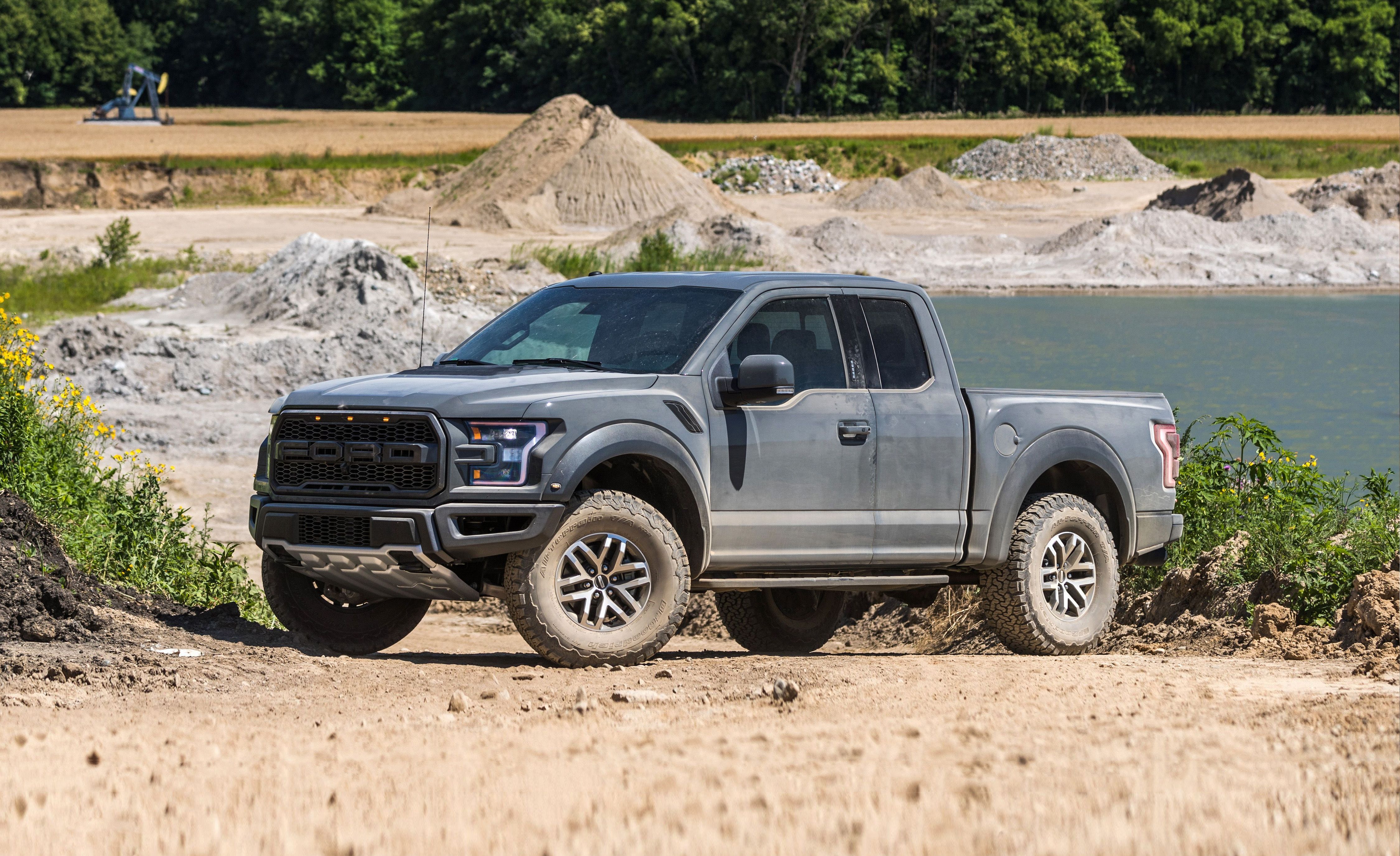 2018 Ford F-150 Raptor: The best pickup truck of the 2010 decade.