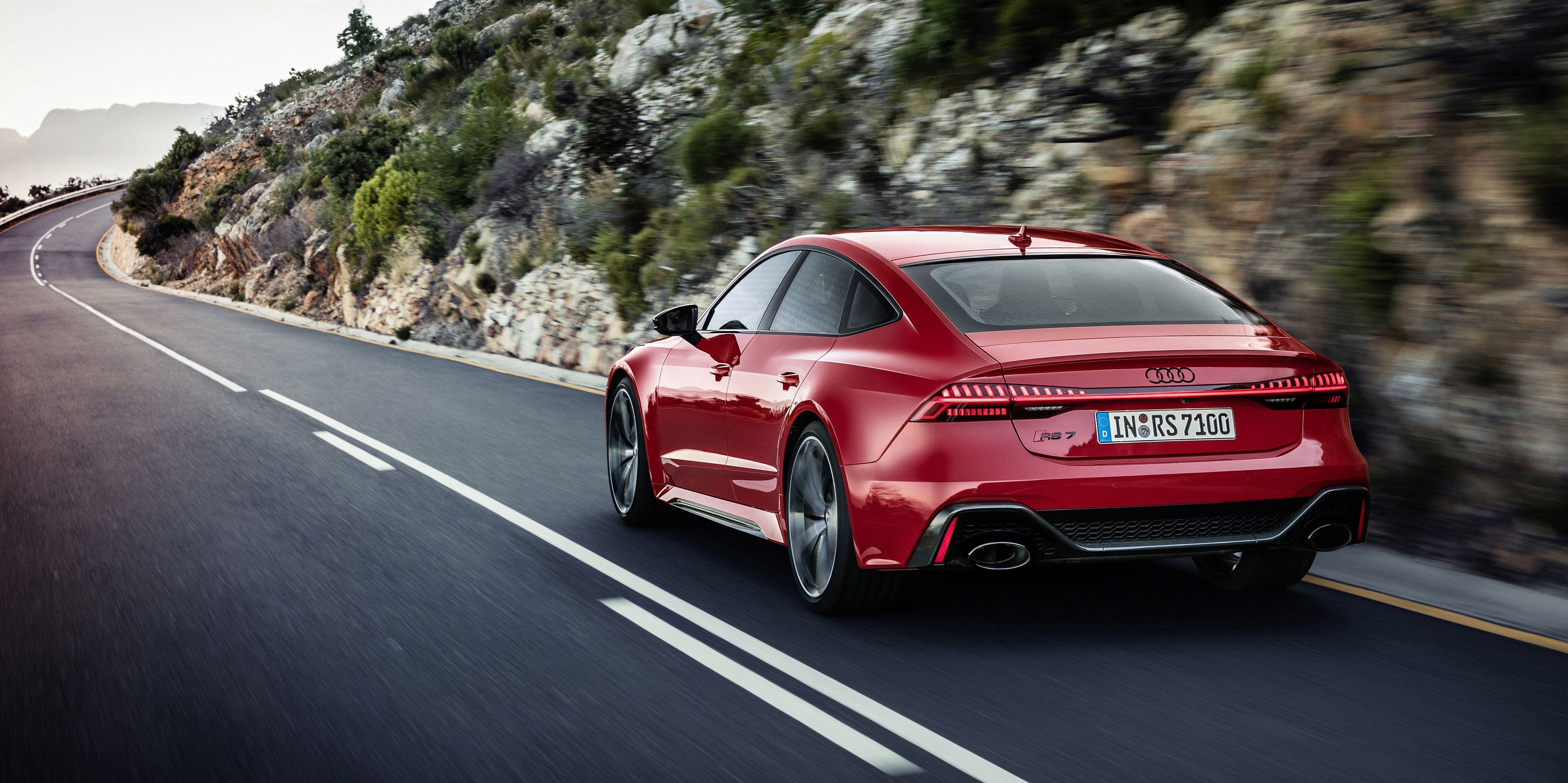 2021 Audi RS7 2 Cropped