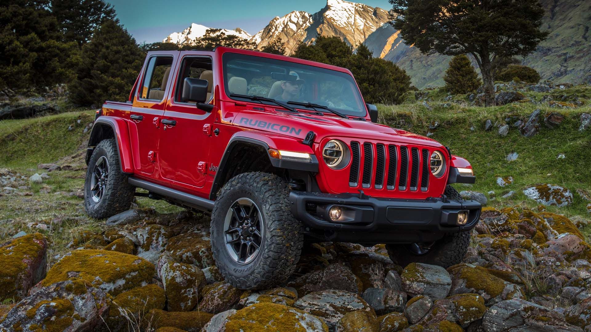 2022 Jeep Wrangler Rubicon: The king of the off-road trail.