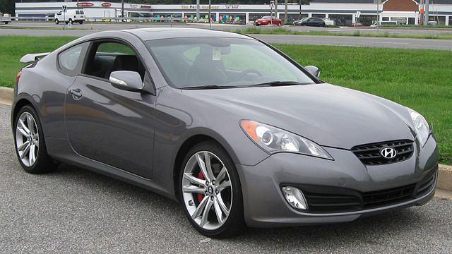 2009 Genesis Coupe silver