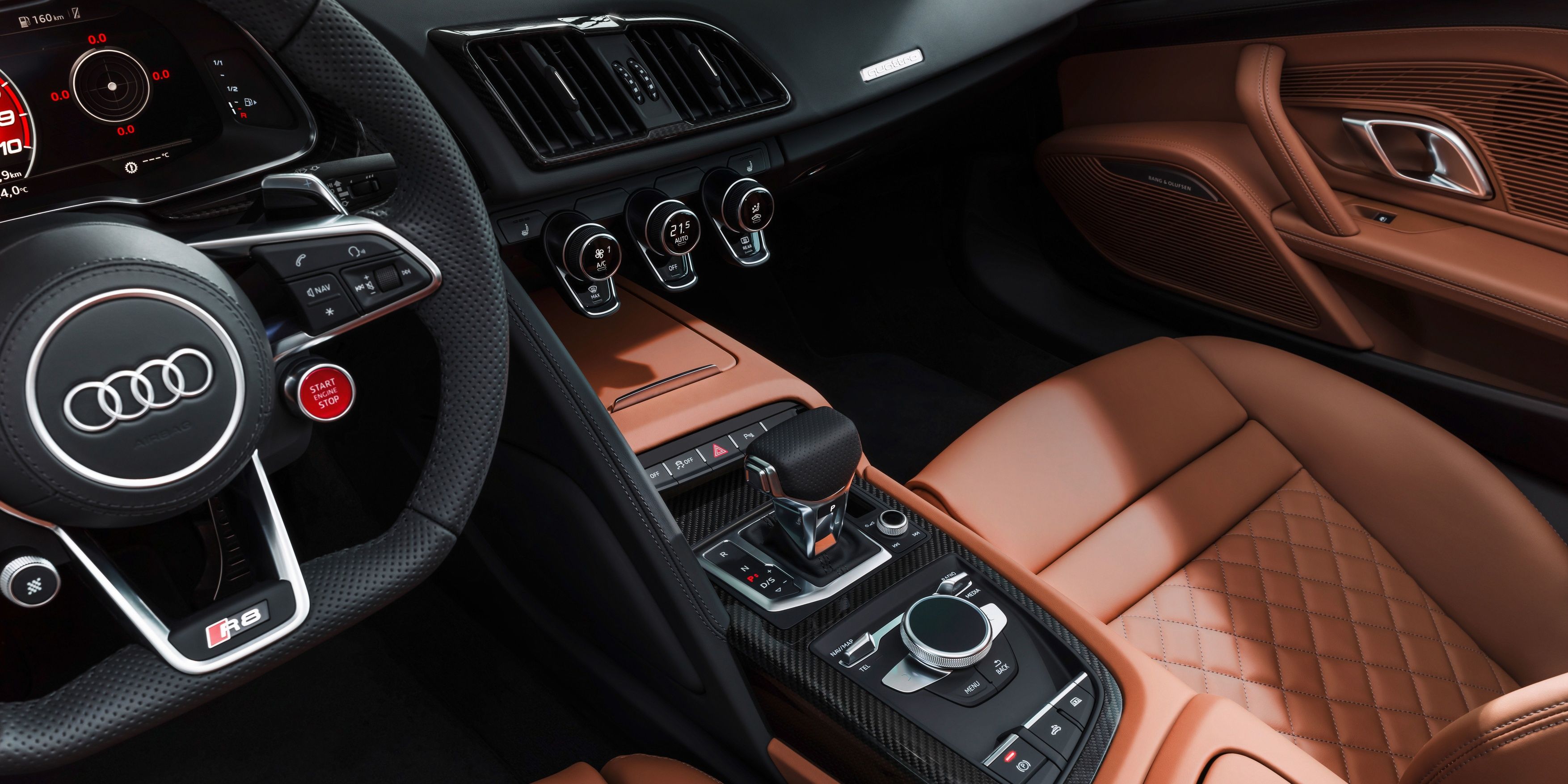 Audi R8 2022 center console
