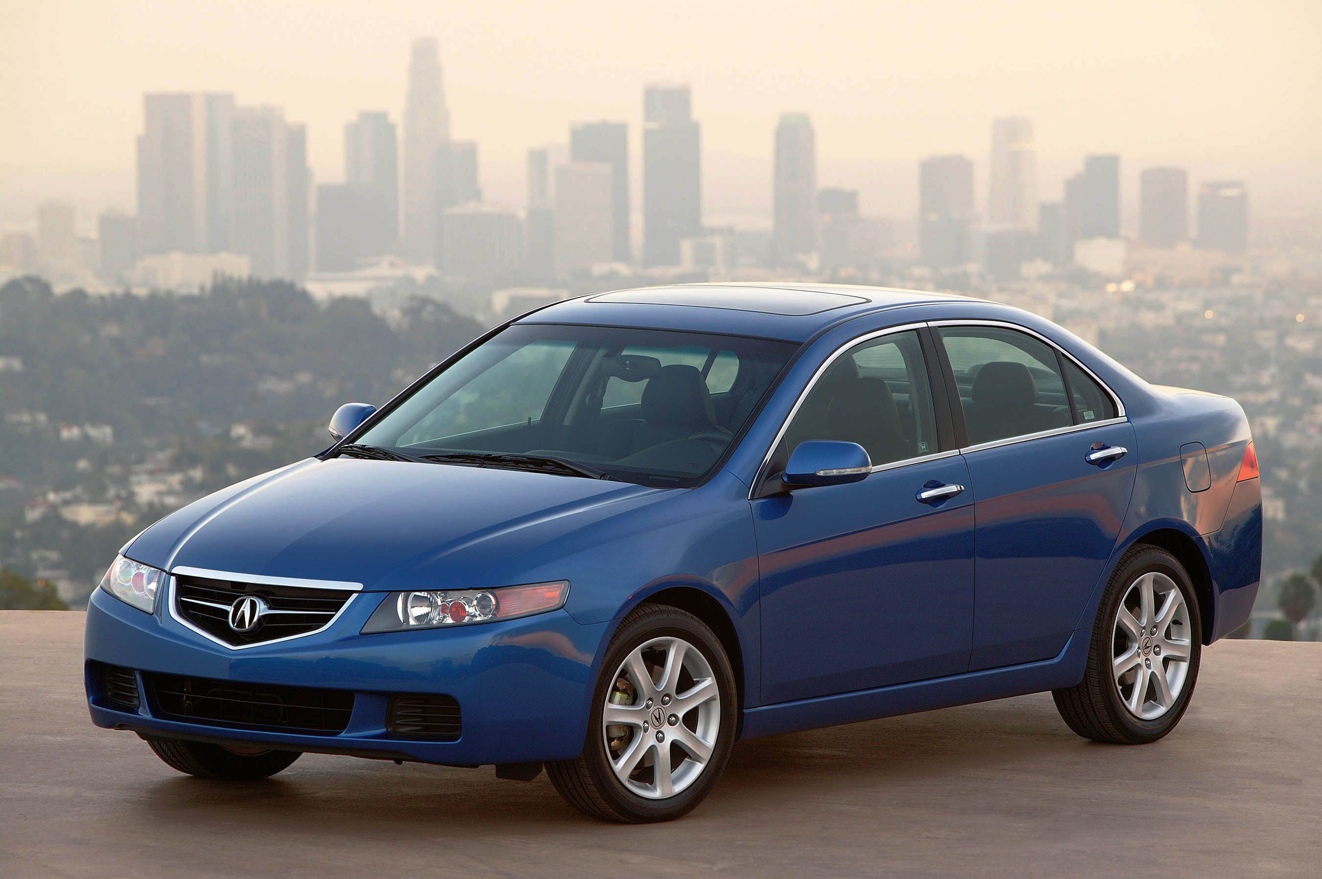 Acura-TSX-(First-Generation)-1