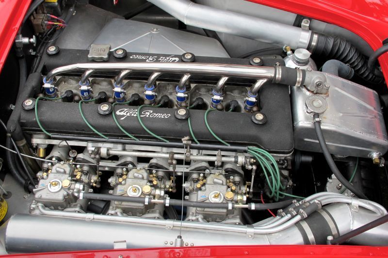 Alfa Romeo 2600 engine