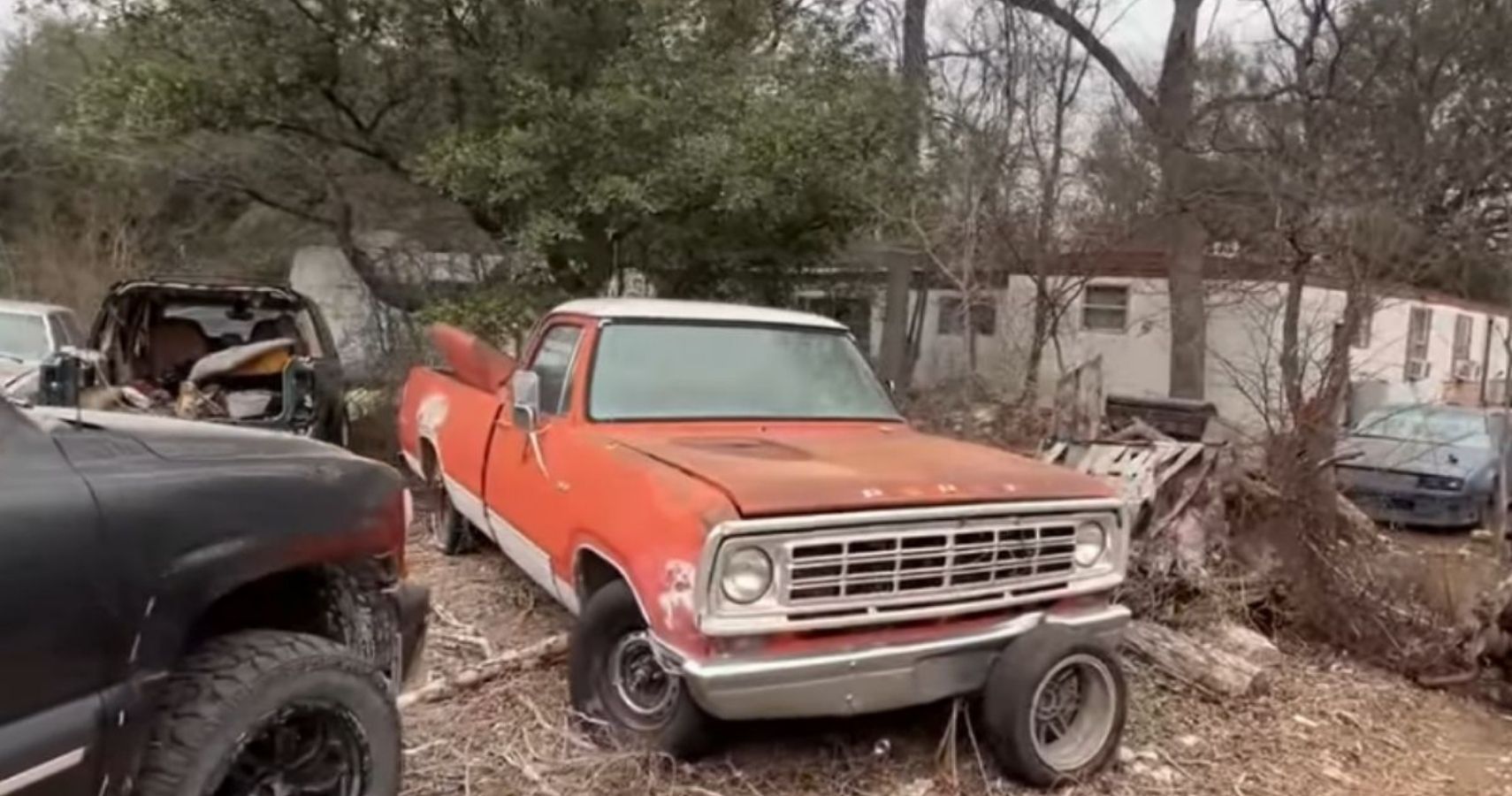 Big Block 440 Dodge Pickup Truck found on in Barn Finds and Classics