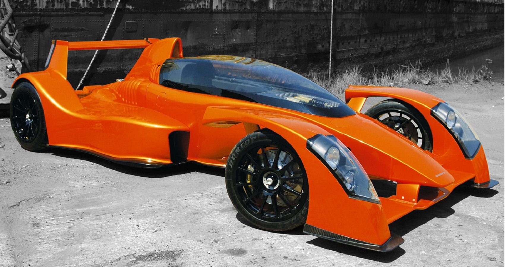 2007 Caparo-T1 ( orange) - Front quarter View,