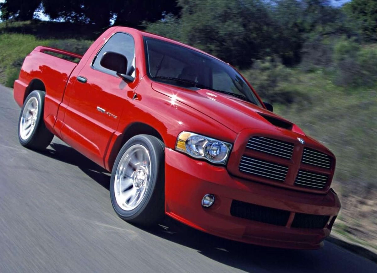 2005 Dodge-Ram_SRT10